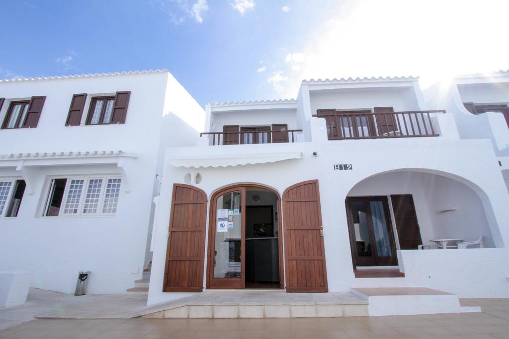 Apartamentos Sa Cala Кала-Морель Экстерьер фото
